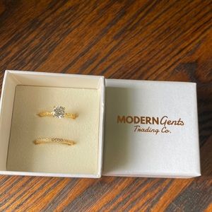 Modern Gents Yellow Gold Ring Set. Item SOLD!!